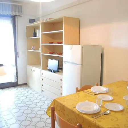 Two-bedroom In Lejlighed *