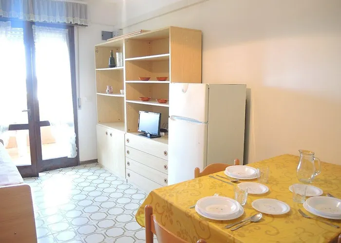 Renewed Two-bedroom In Appartamento *